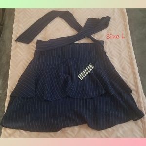 Pinstripe  belted skirt L NWT